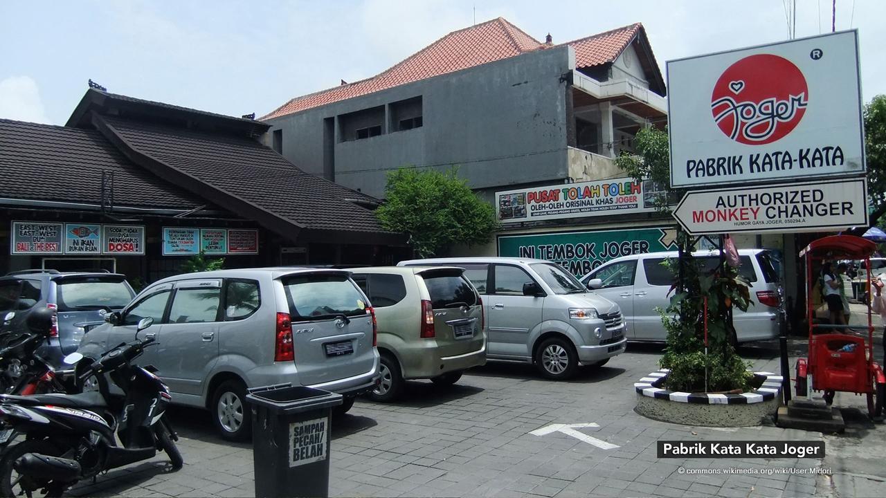 Zen Rooms Kuta Beach Poppies Lane Экстерьер фото