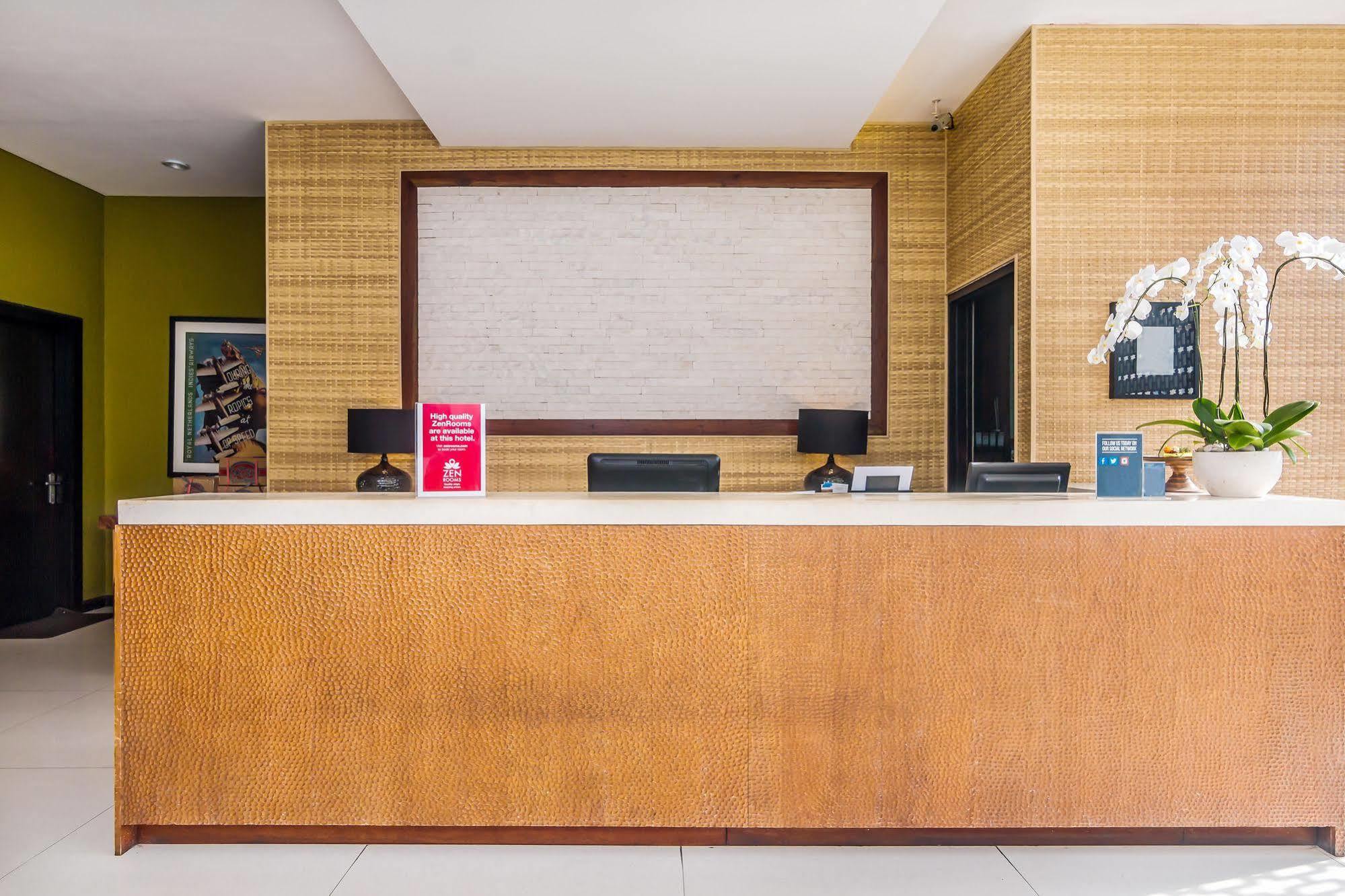 Zen Rooms Kuta Beach Poppies Lane Экстерьер фото